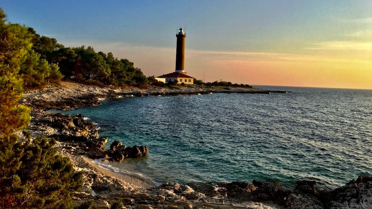 Croatia's Best Kept Secret: A Local's Guide to Dugi Otok (Avoid the Split Crowds)